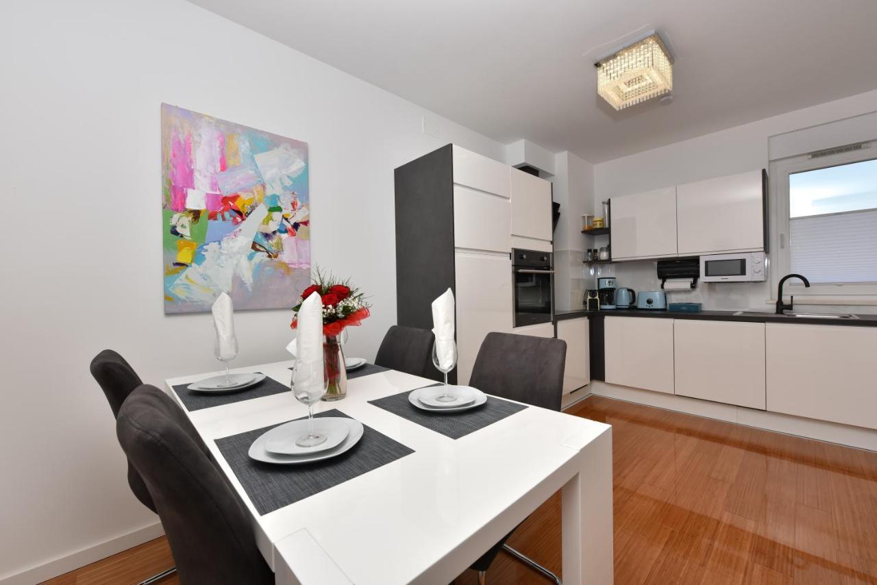 Mm Luxury Apartments Diamond & Silver Zadar Buitenkant foto